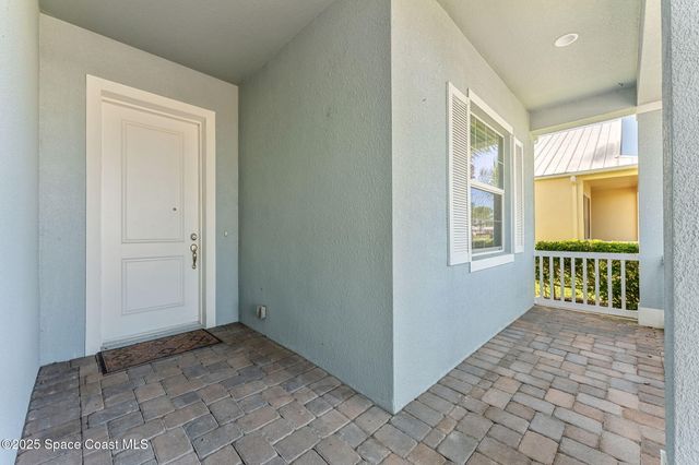 3720 Alamanda Key Drive, Melbourne, FL 32901