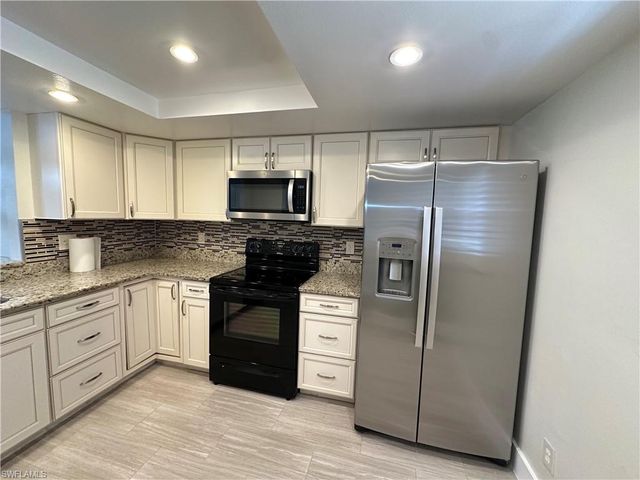 6136 Whiskey Creek DR 503, Fort Myers, FL 33919