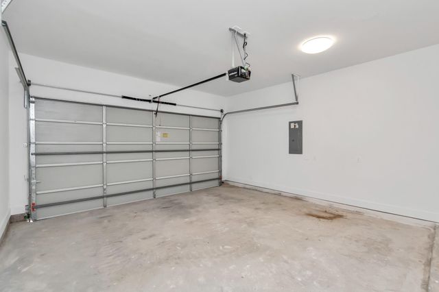 4721 Independence Heights Lane, Houston, TX 77018