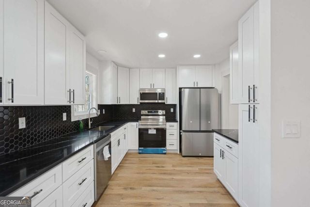 2957 Evonshire Lane, Dacula, GA 30019