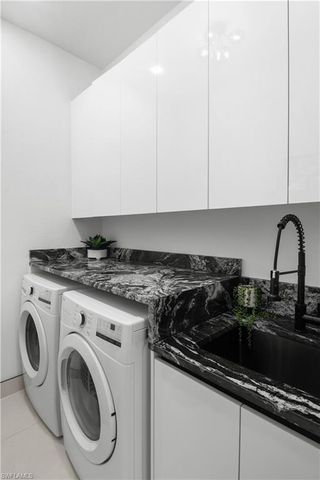 4211 SE 1st AVE, Cape Coral, FL 33904