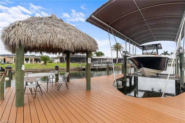 4211 SE 1st AVE, Cape Coral, FL 33904