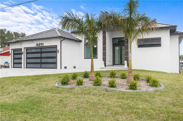 4211 SE 1st AVE, Cape Coral, FL 33904