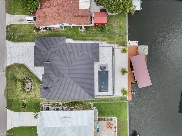 4211 SE 1st AVE, Cape Coral, FL 33904