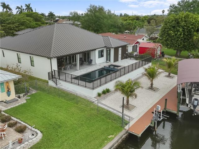 4211 SE 1st AVE, Cape Coral, FL 33904