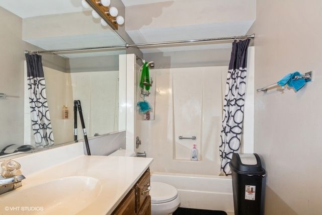 19265 Lange Street, Lansing, IL 60438