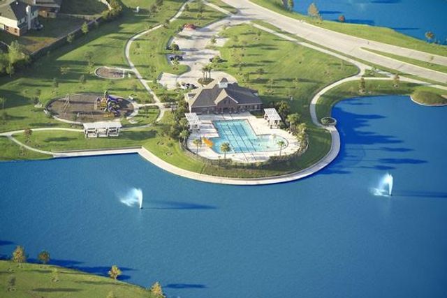 5027 Hurston Park Trail, Rosharon, TX 77583