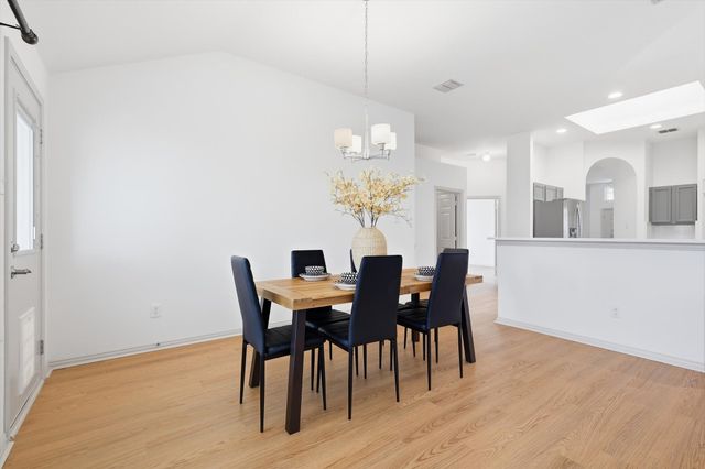 1233 Valley Oaks Drive, Lewisville, TX 75067