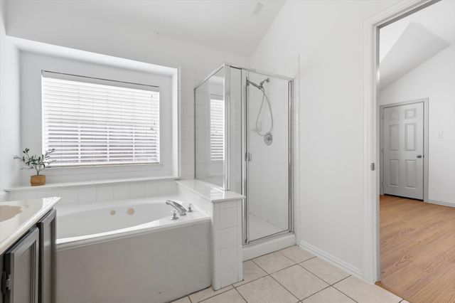 1233 Valley Oaks Drive, Lewisville, TX 75067