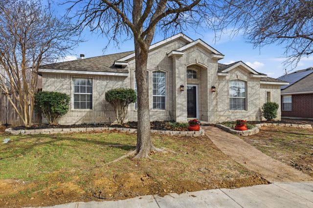 1233 Valley Oaks Drive, Lewisville, TX 75067