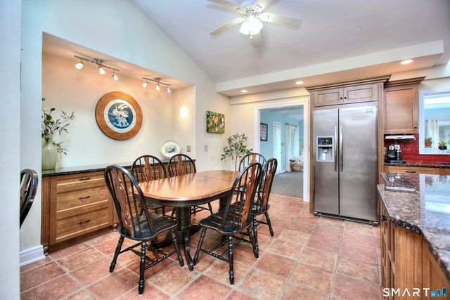 20 Scenic Hill Lane, Monroe, CT 06468