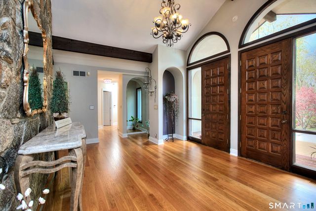 20 Scenic Hill Lane, Monroe, CT 06468