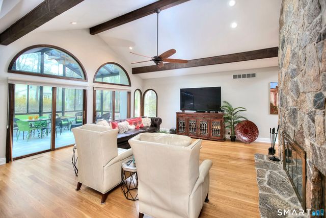 20 Scenic Hill Lane, Monroe, CT 06468