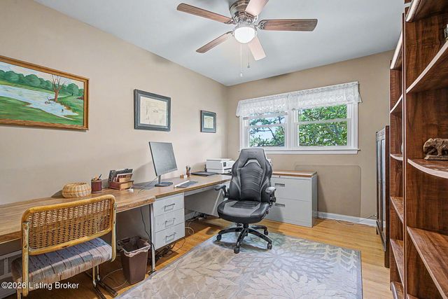 3800 Downing Way, Louisville, KY 40218