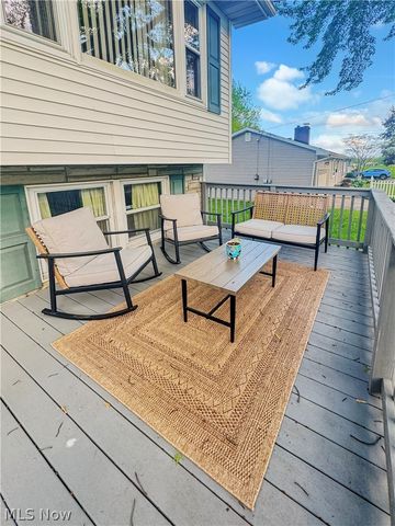 4762 Pine Trace Drive, Austintown, OH 44515