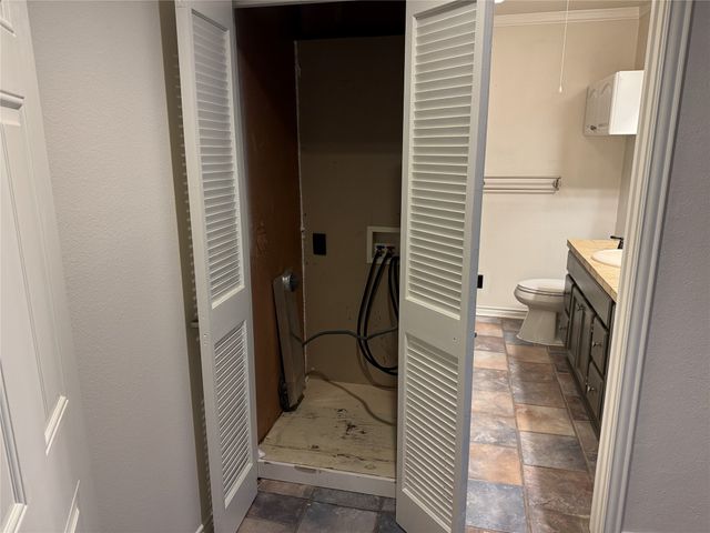 4500 Westridge Avenue 25, Fort Worth, TX 76116