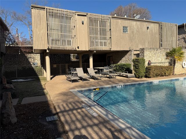 4500 Westridge Avenue 25, Fort Worth, TX 76116