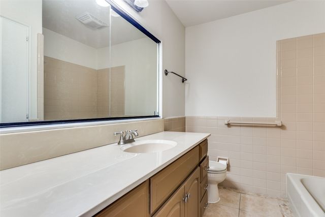 4500 Westridge Avenue 25, Fort Worth, TX 76116