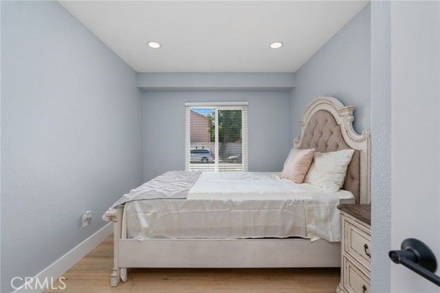 15630 Willow, Fontana, CA 92337