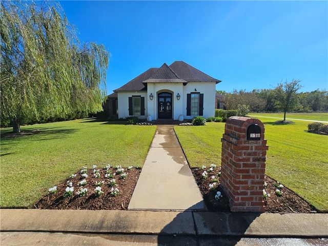 6713 TAYLOR OAKS Drive, Alexandria, LA 71303