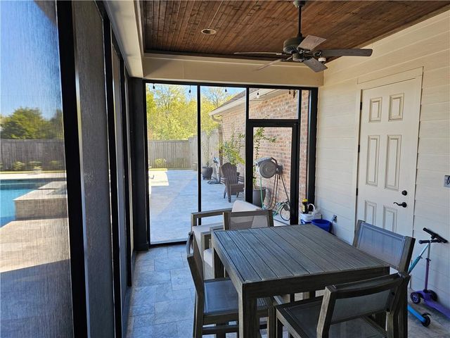 6713 TAYLOR OAKS Drive, Alexandria, LA 71303