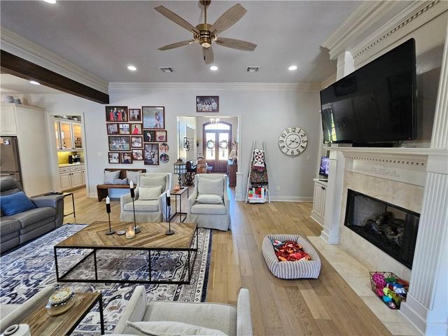 6713 TAYLOR OAKS Drive, Alexandria, LA 71303