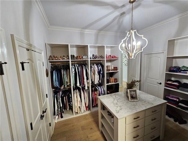 6713 TAYLOR OAKS Drive, Alexandria, LA 71303