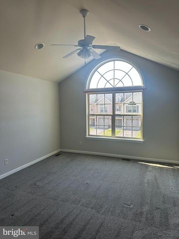 250 MERIWEATHER DR, Chambersburg, PA 17201