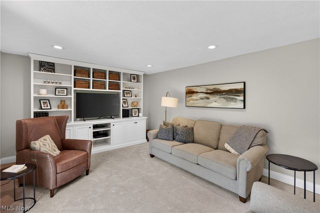 5640 Gibson Court, Hudson, OH 44236
