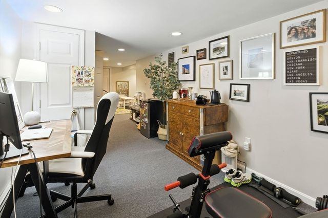 9 Fisher Terrace, Woburn, MA 01801