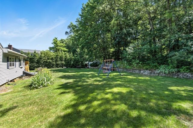 9 Fisher Terrace, Woburn, MA 01801