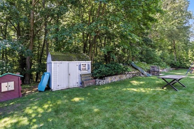 9 Fisher Terrace, Woburn, MA 01801