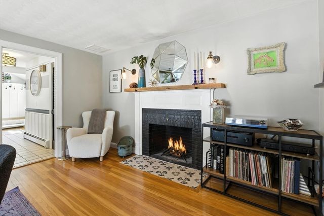 9 Fisher Terrace, Woburn, MA 01801