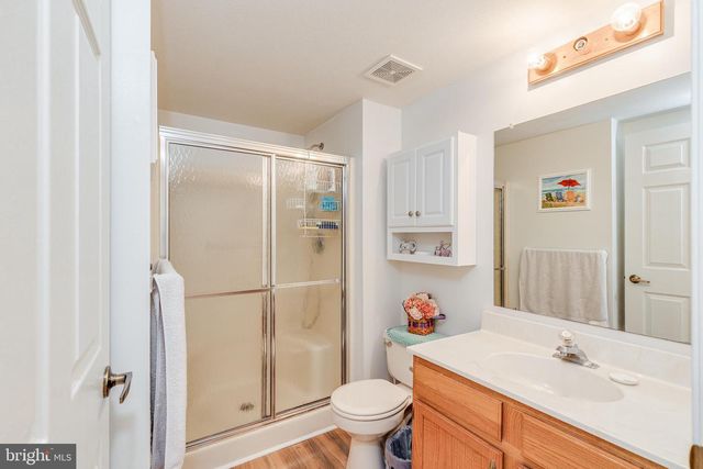 3003 SWEETLEAF TER, Mount Laurel, NJ 08054