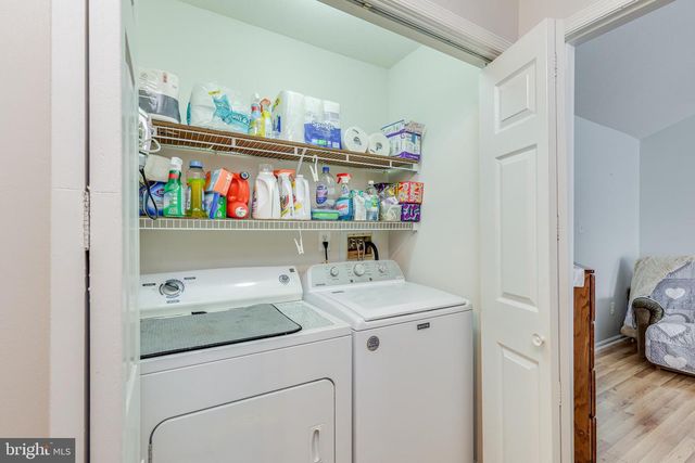 3003 SWEETLEAF TER, Mount Laurel, NJ 08054