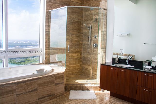 15811 Collins Ave 4306, Sunny Isles Beach, FL 33160