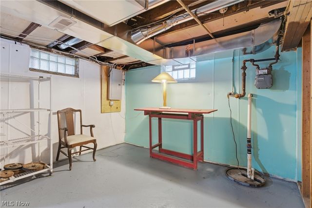 3577 Cedarbrook Road, University Heights, OH 44118