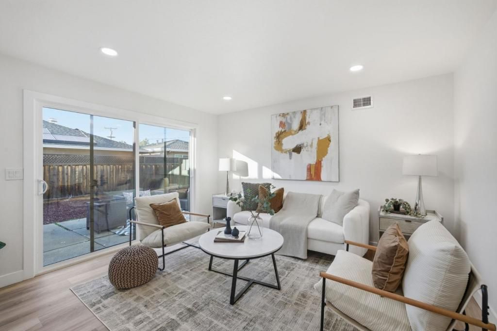 Image 10 of property listing at 5430 Clovercrest Drive, San Jose, CA 95118