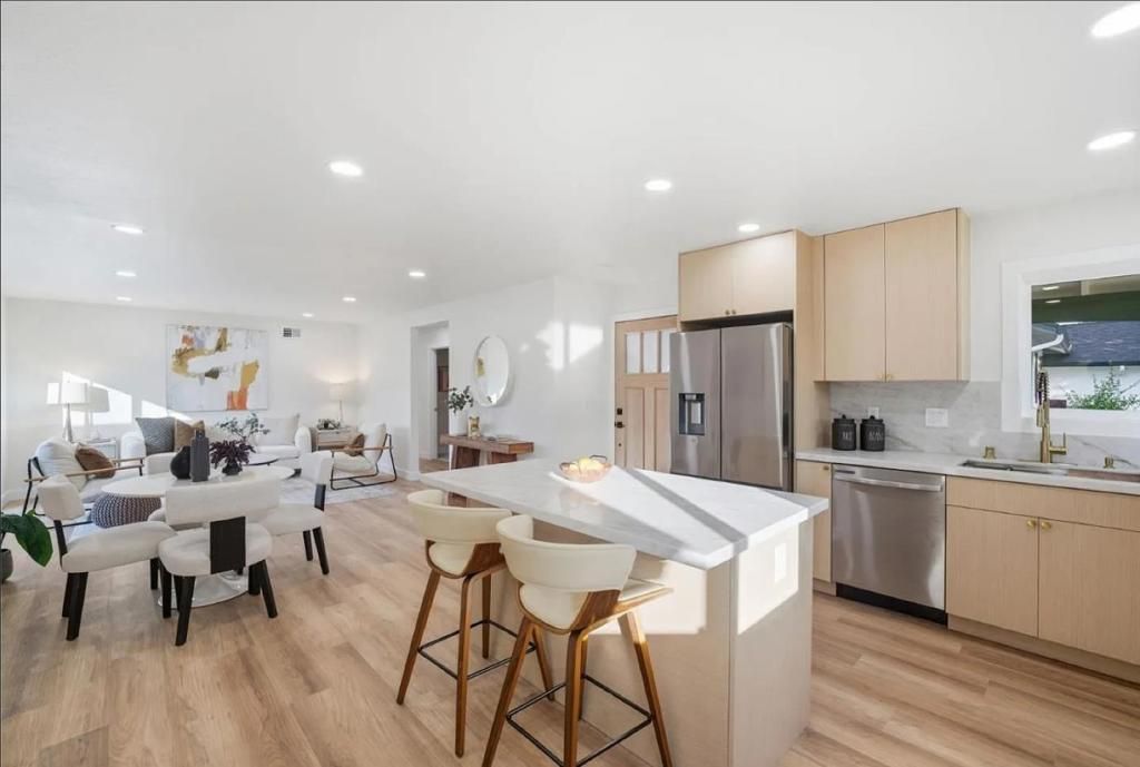Image 4 of property listing at 5430 Clovercrest Drive, San Jose, CA 95118