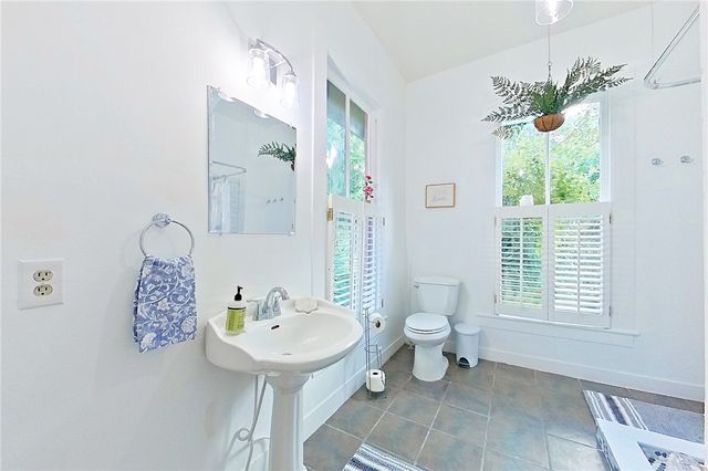 903 Dartmouth Street, Brunswick, GA 31520