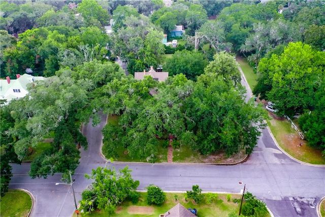 903 Dartmouth Street, Brunswick, GA 31520