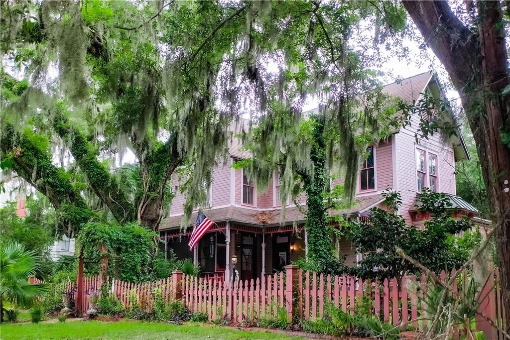 903 Dartmouth Street, Brunswick, GA 31520