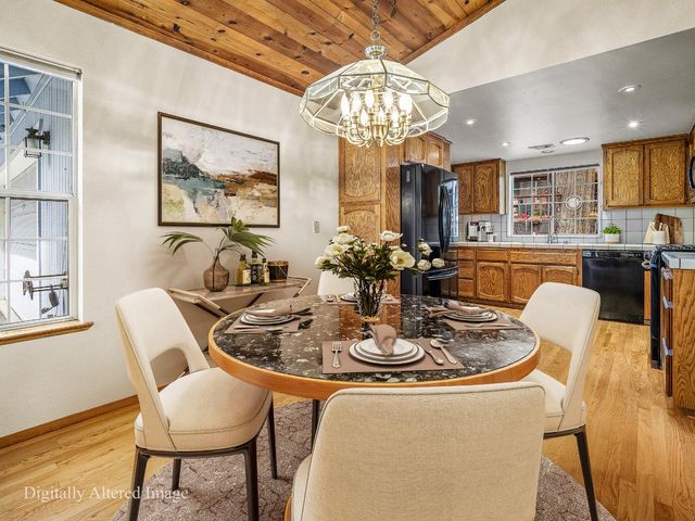 5123 Rainbow Trl, Pollock Pines, CA 95726