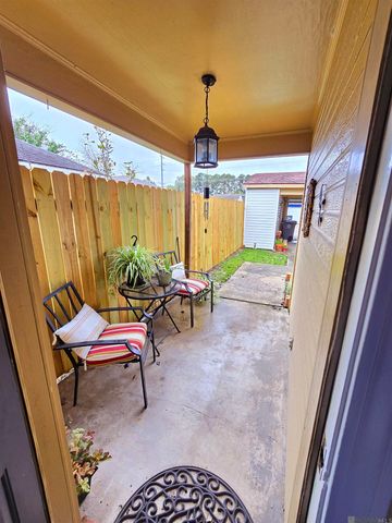 16055 Manchester Ave, Baton Rouge, LA 70816