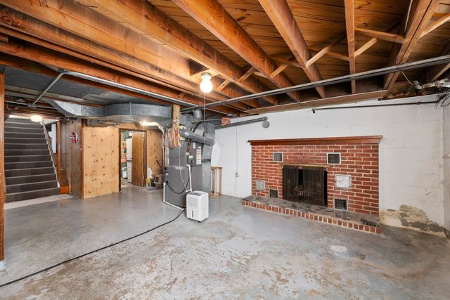 2820 Fair Avenue, Davenport, IA 52803