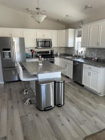 2089 JOSEPHINE LANE, Kronenwetter, WI 54455