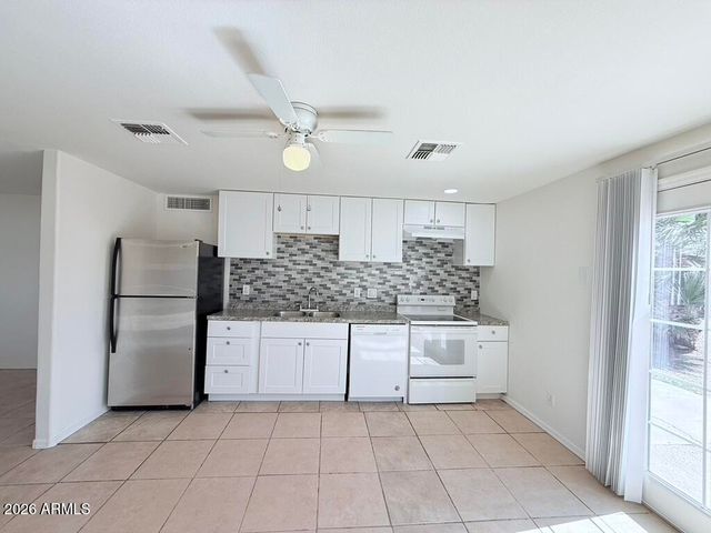 1614 N 72ND Lane, Phoenix, AZ 85035