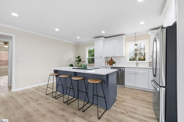 120 Waddell Road, Greenville, SC 29609