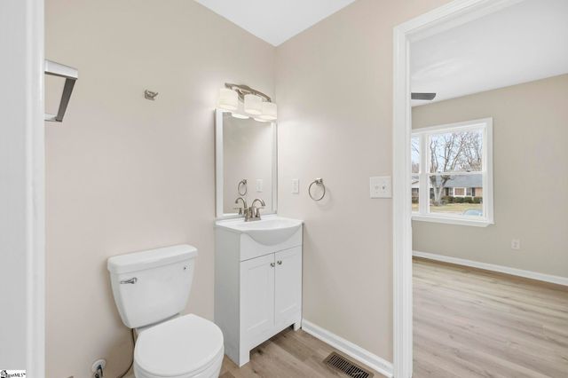 120 Waddell Road, Greenville, SC 29609