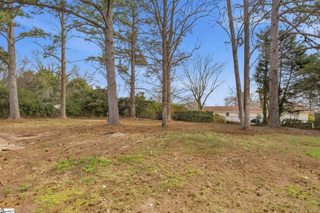 120 Waddell Road, Greenville, SC 29609